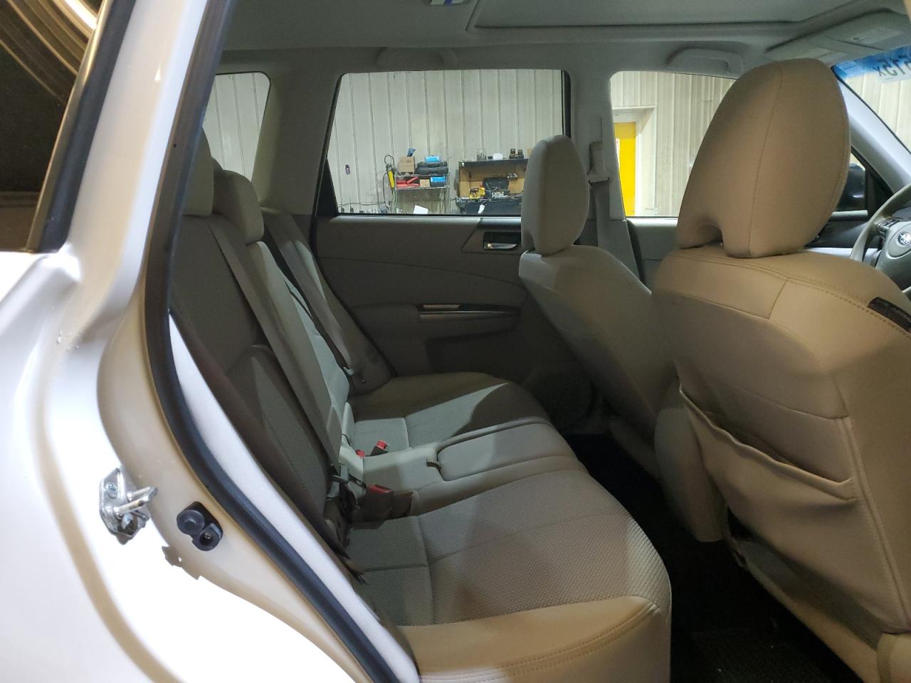 2013 Subaru Forester - Image 11