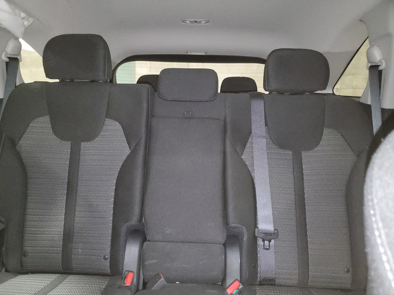 2022 Kia Sorento - Image 10