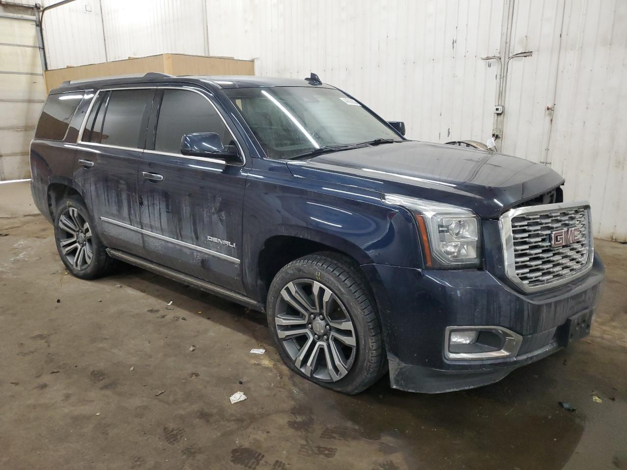 2018 GMC Yukon - Image 4