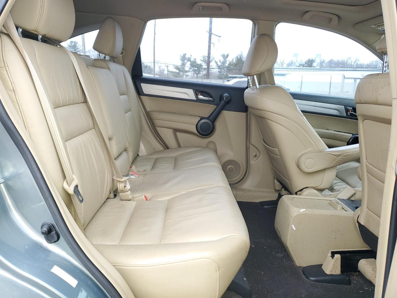 2011 Honda CR-V - Image 11