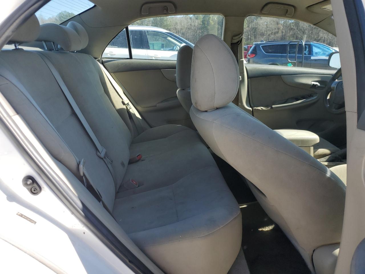 2010 Toyota Corolla - Image 10