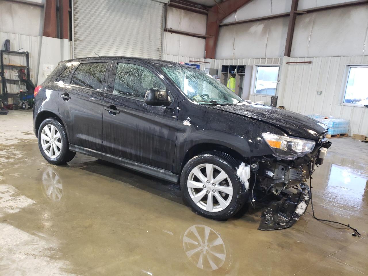 2014 Mitsubishi Outlander - Image 4