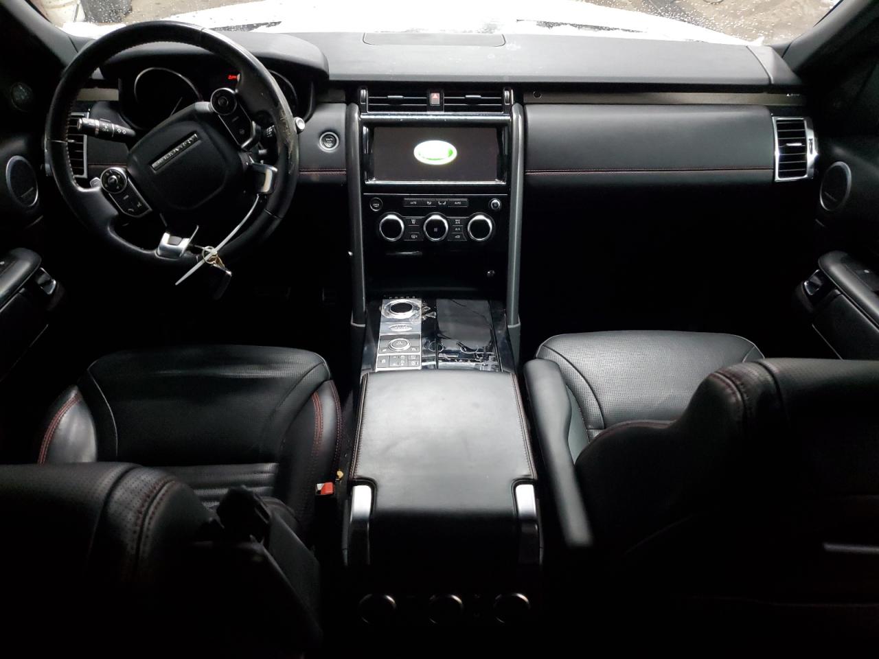 2017 Land Rover Discovery - Image 8
