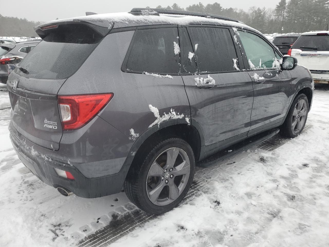 2020 Honda Passport - Image 3