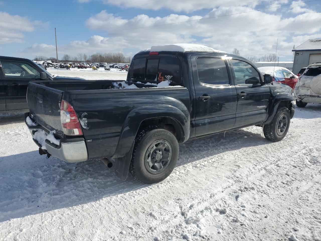 2010 Toyota Tacoma - Image 3