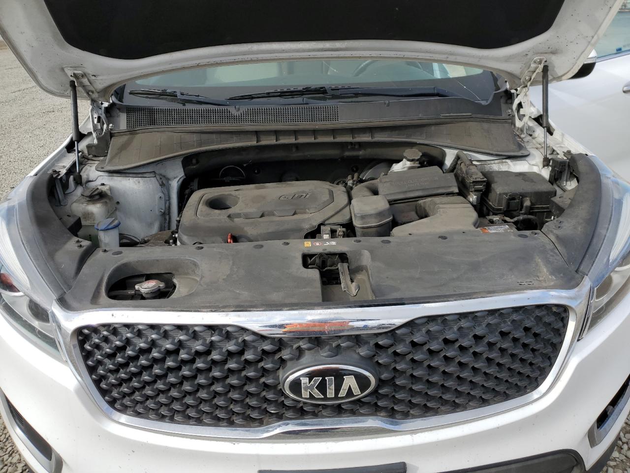 2017 Kia Sorento - Image 12