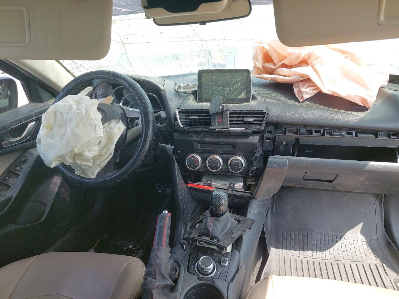 JM7BM1SZ5F1129245 - 2015 Mazda 3 - #46016845