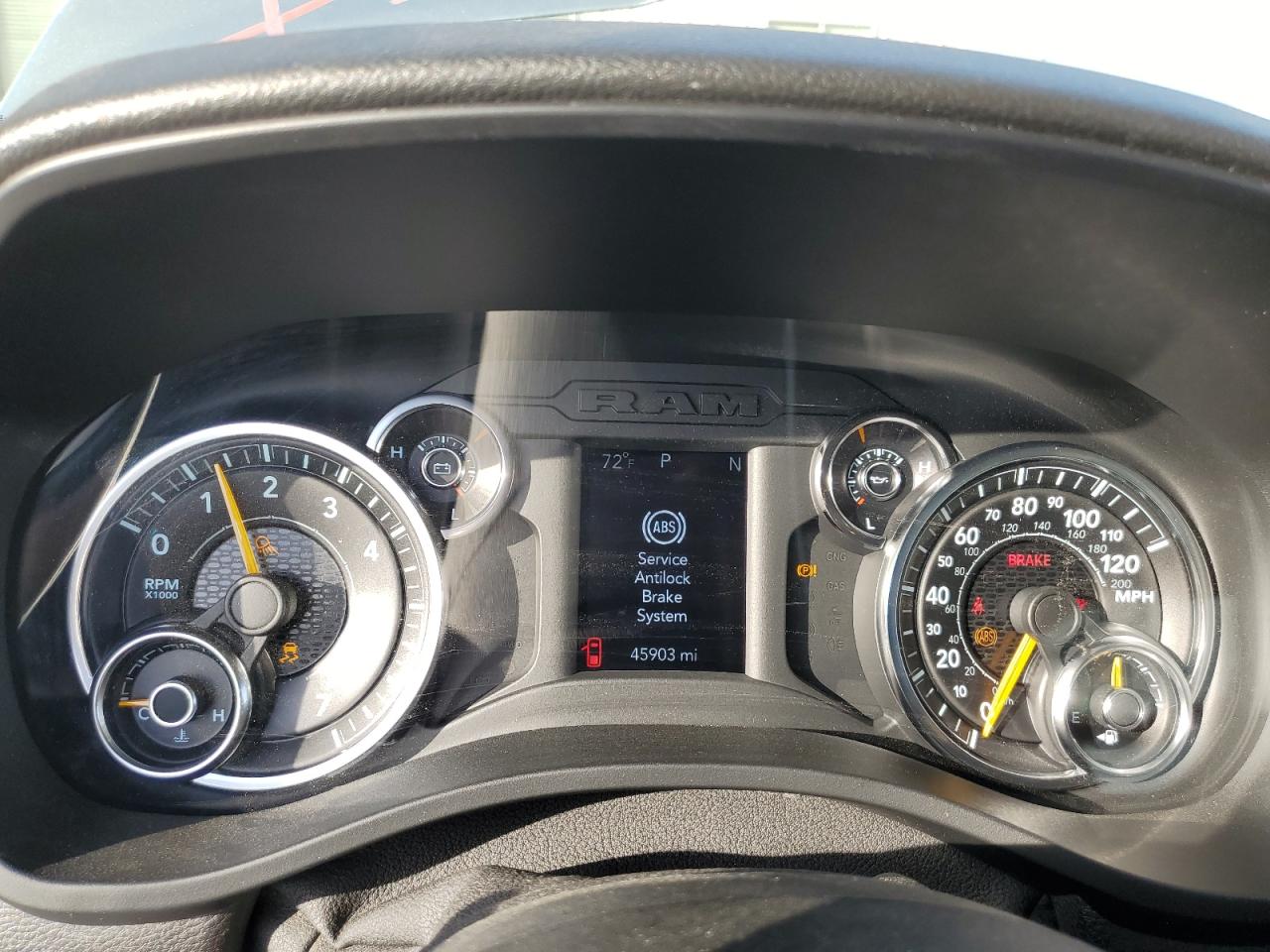 2019 RAM 1500 - Image 9