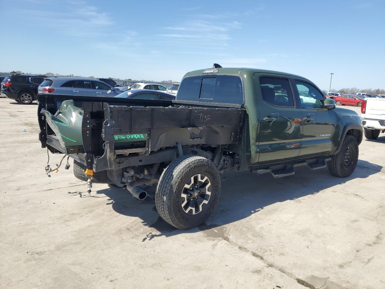 2022 Toyota Tacoma - Image 3