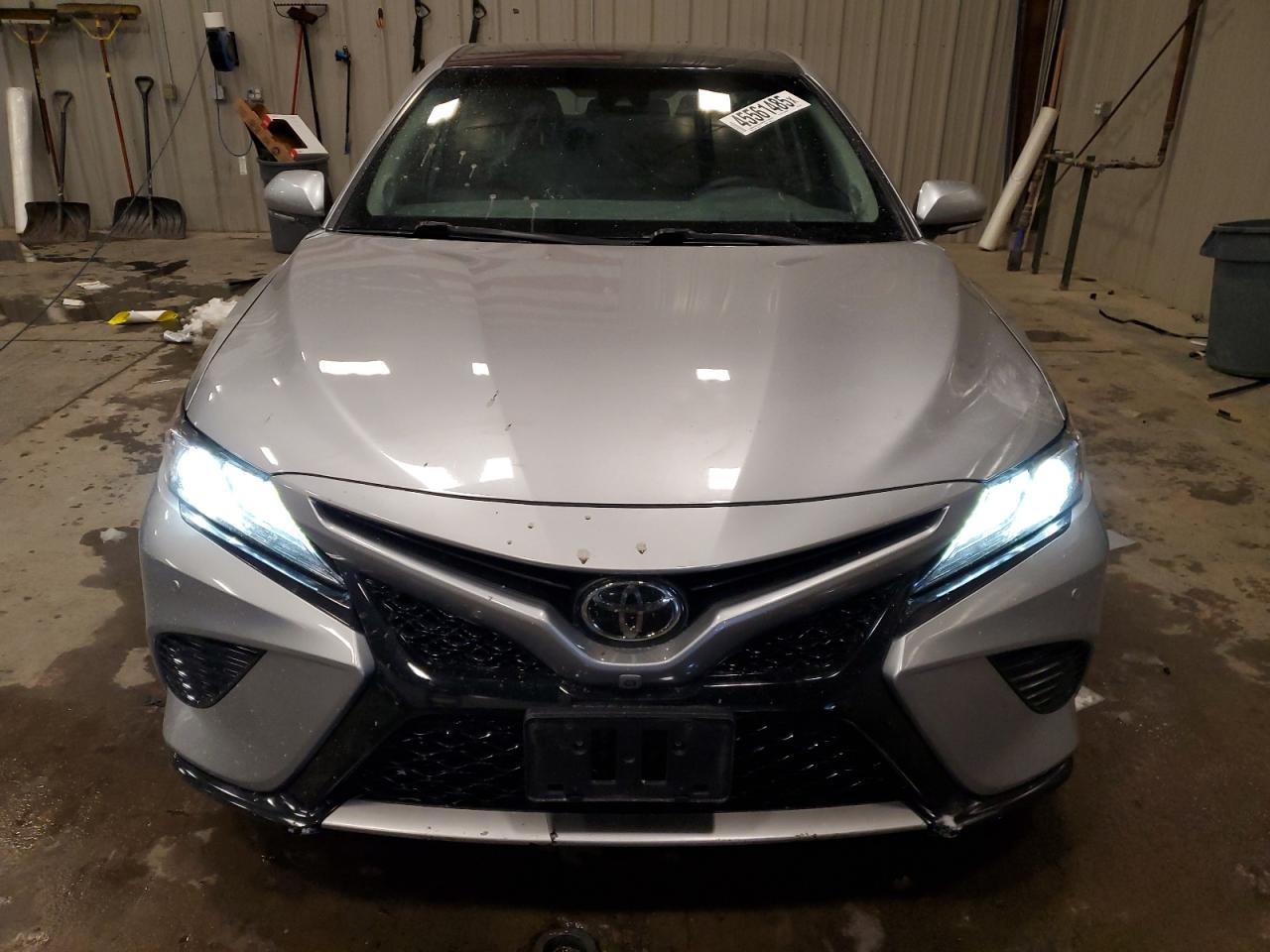 2018 Toyota Camry - Image 5