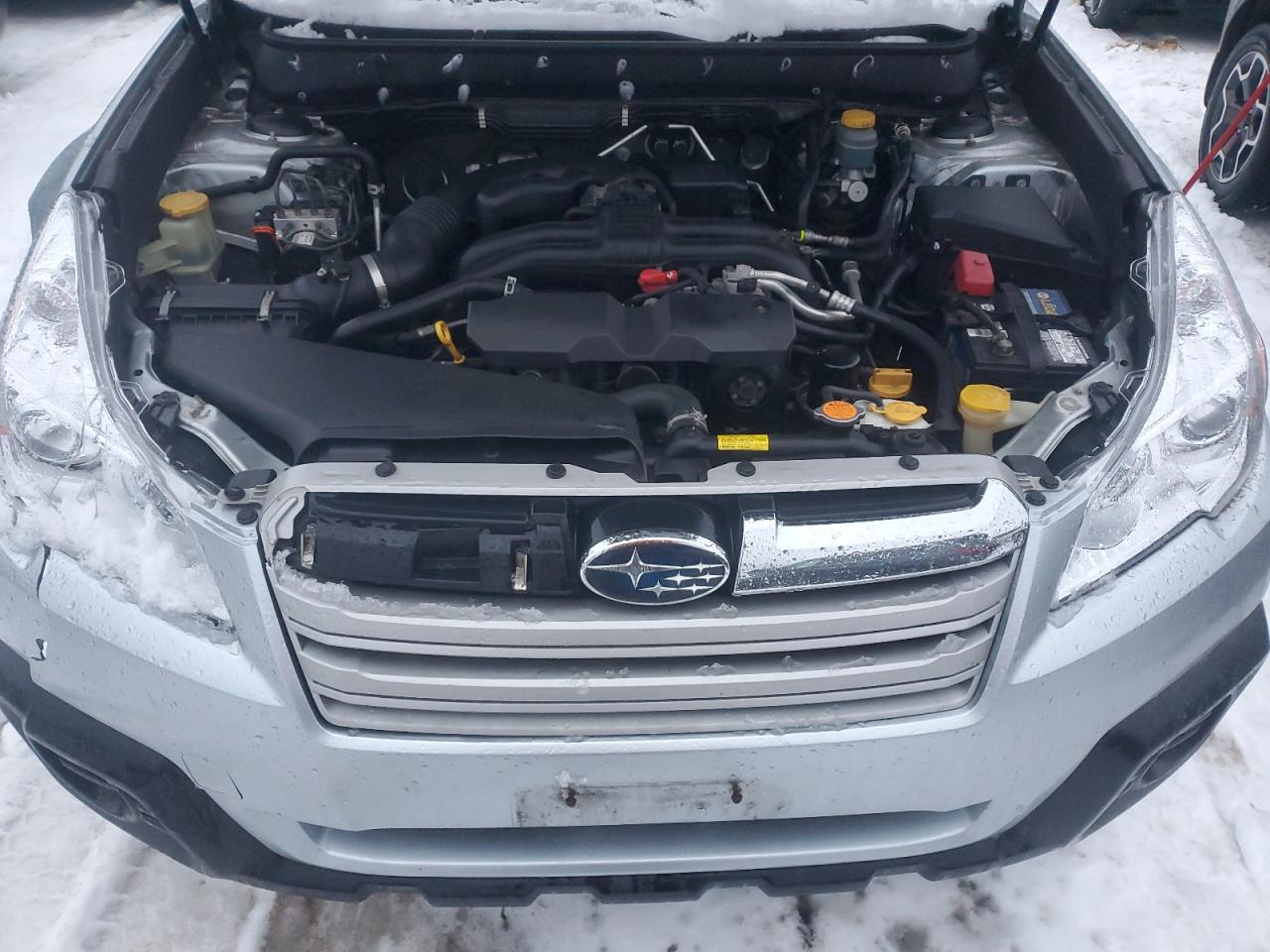 2013 Subaru Outback - Image 12