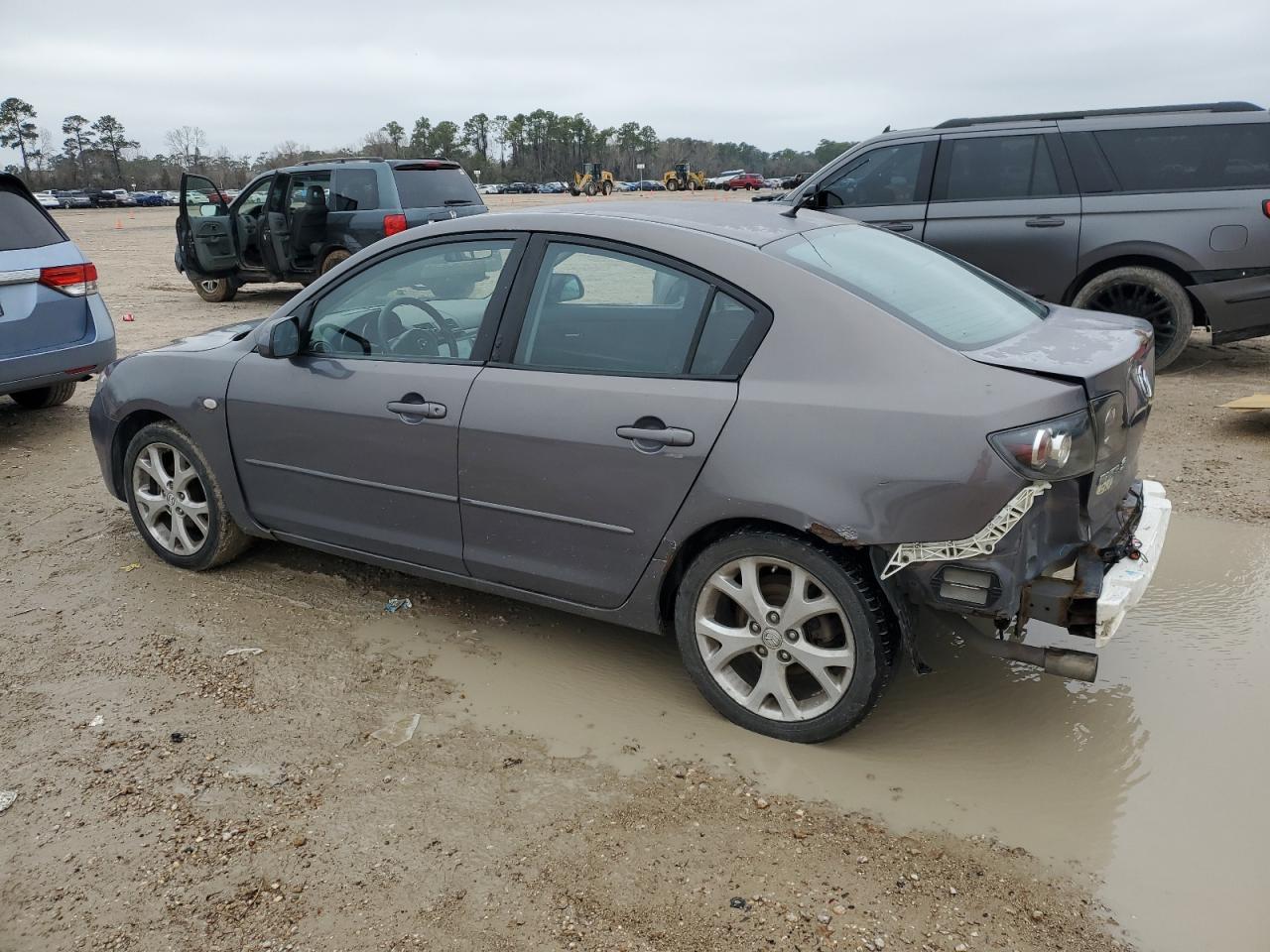 2009 Mazda 3 - Image 2