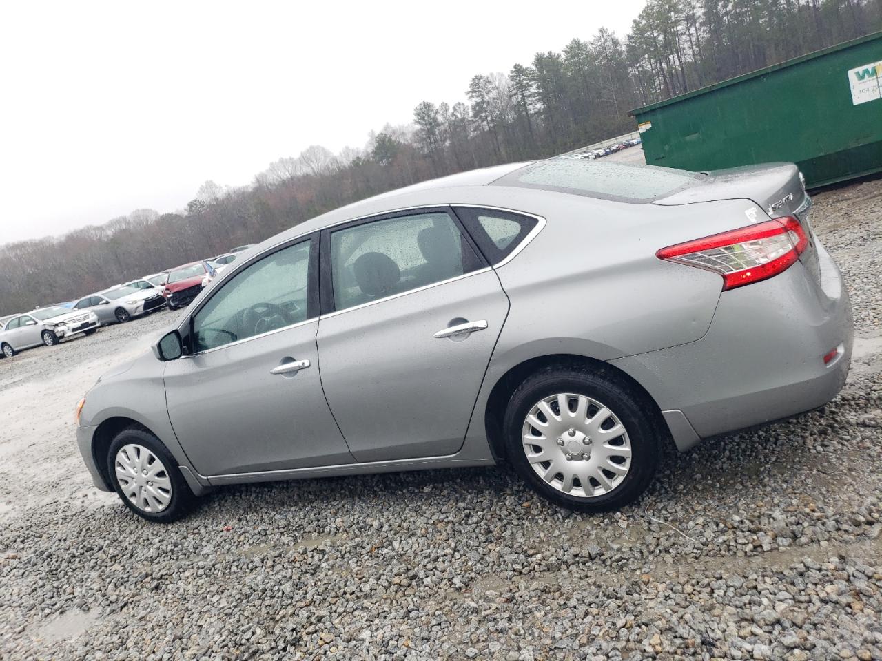 2014 Nissan Sentra - Image 2