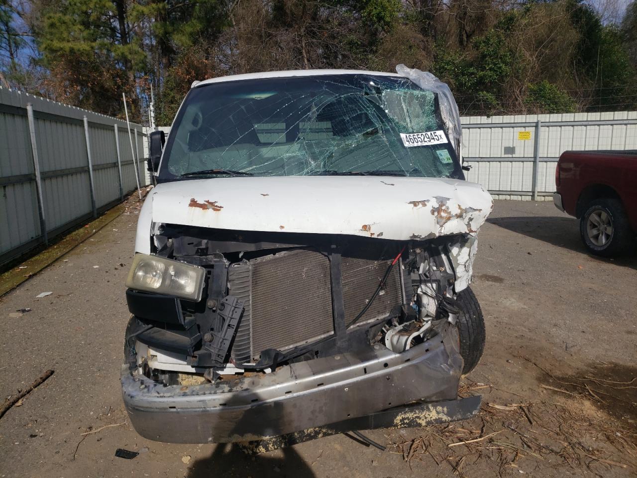 2006 GMC Savana - Image 5
