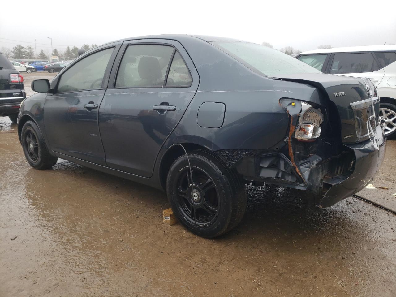 2007 Toyota Yaris - Image 2