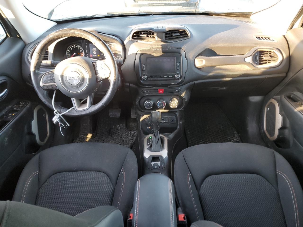 2016 Jeep Renegade - Image 8