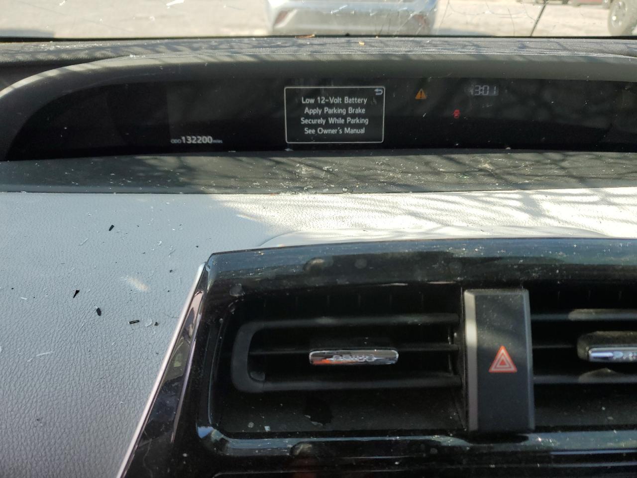 2019 Toyota Prius - Image 9