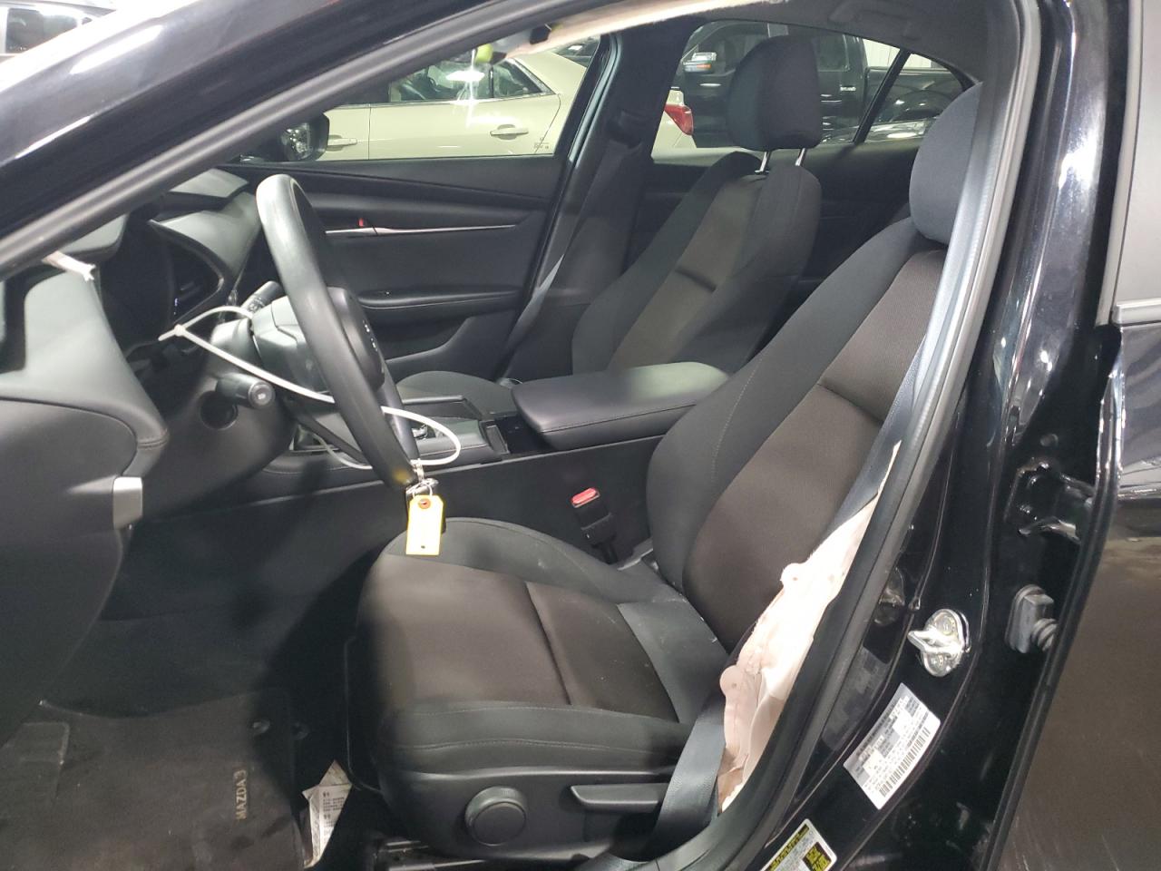 2022 Mazda 3 - Image 7