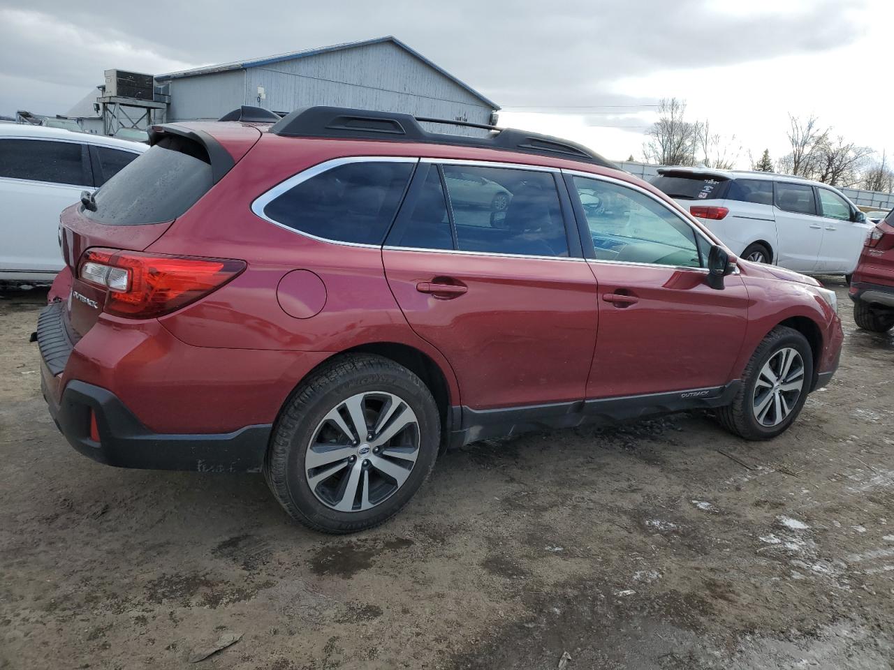 2019 Subaru Outback - Image 3