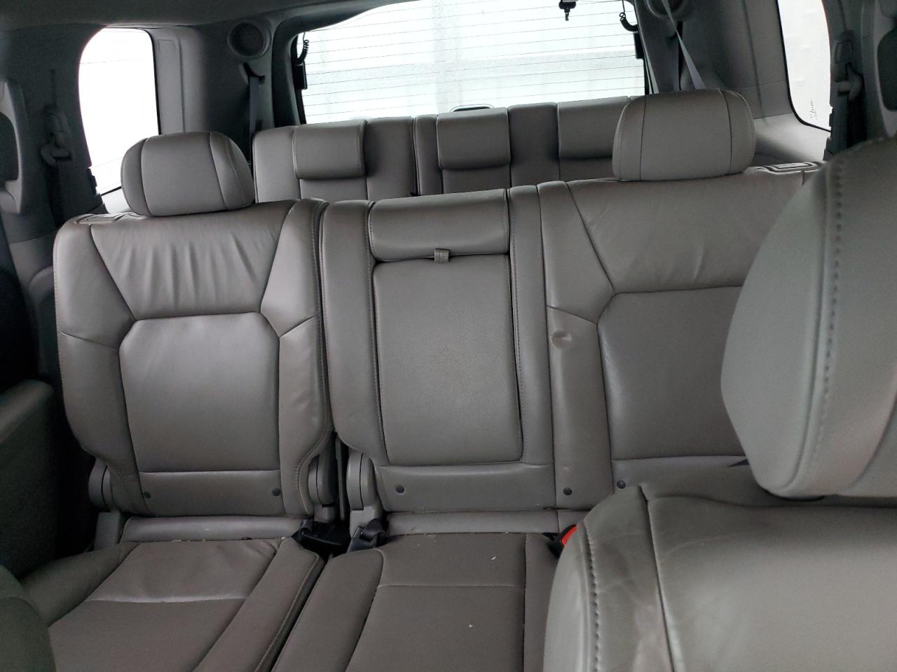 2011 Honda Pilot - Image 10