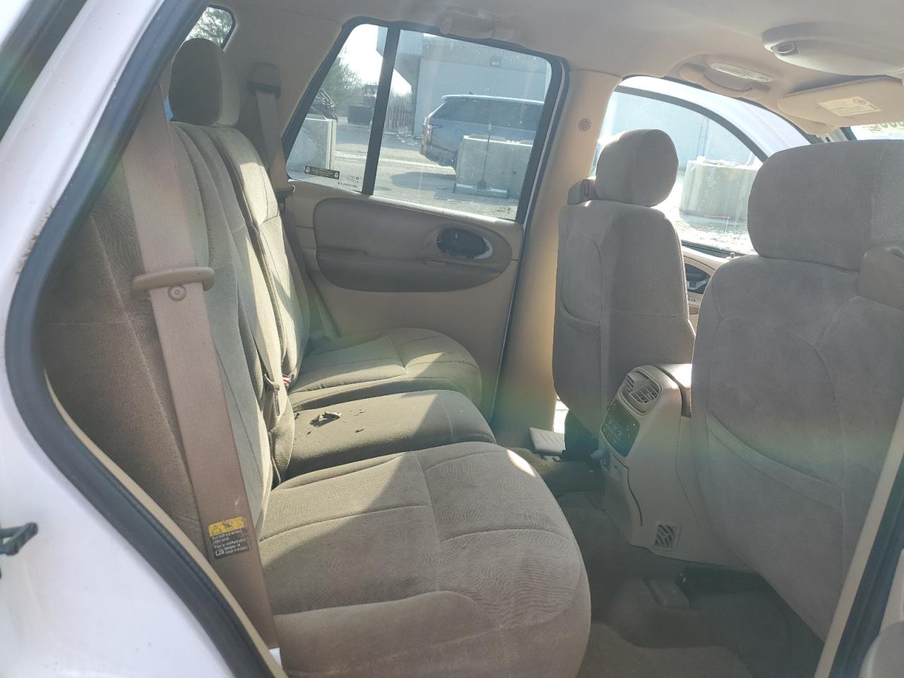 2002 Chevrolet TrailBlazer - Image 11