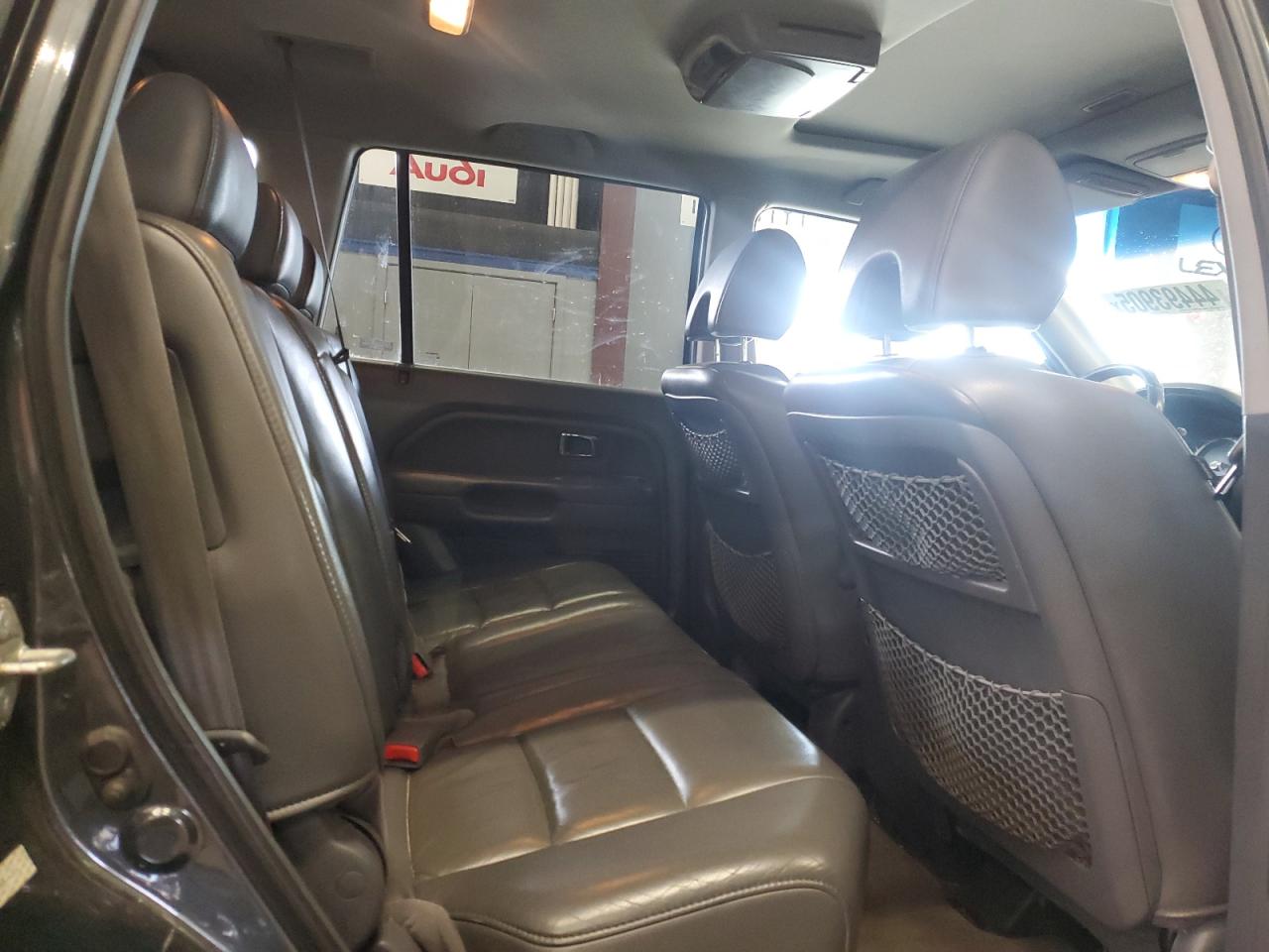2006 Honda Pilot - Image 11
