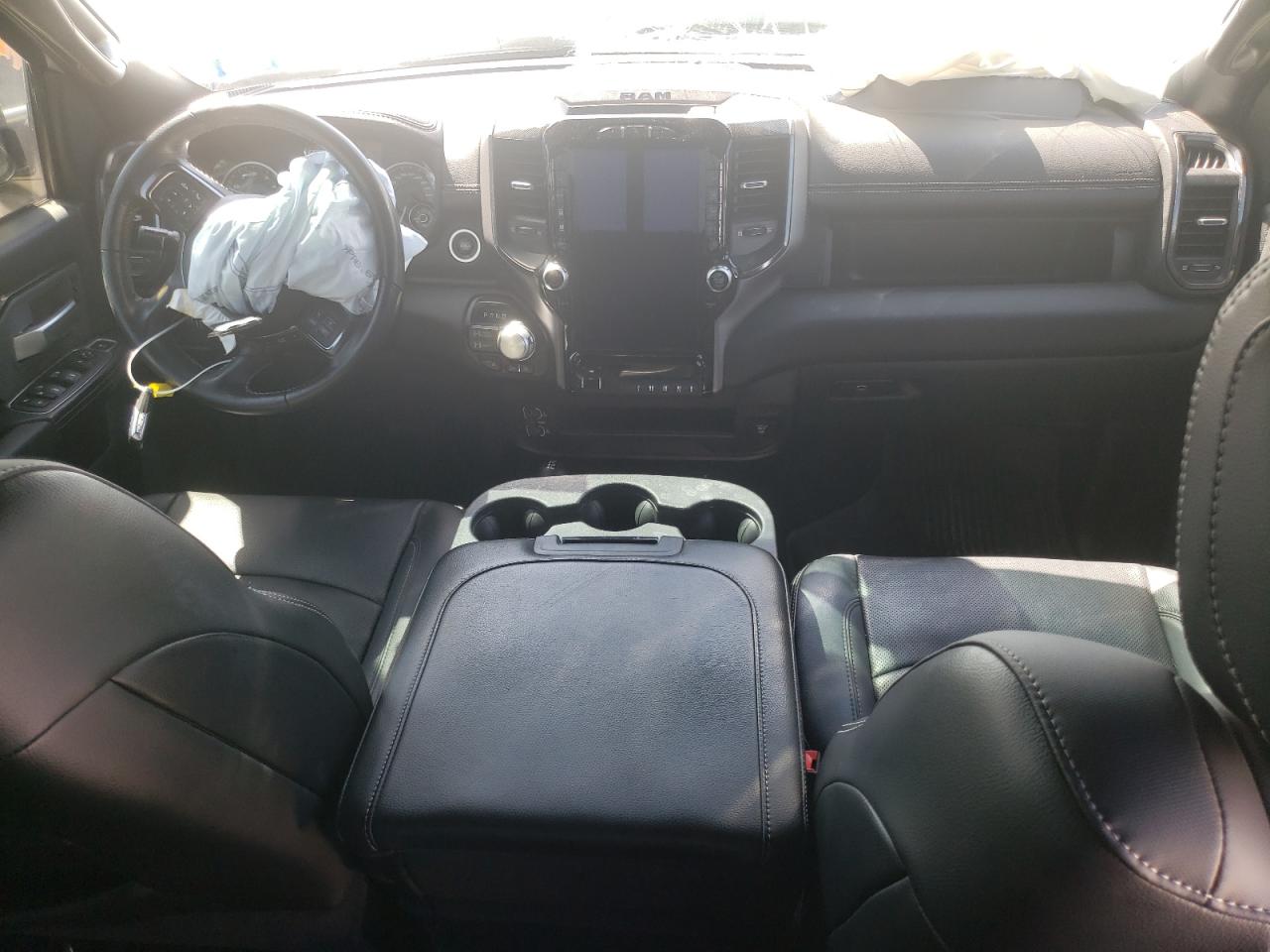 2022 RAM 2500 - Image 8