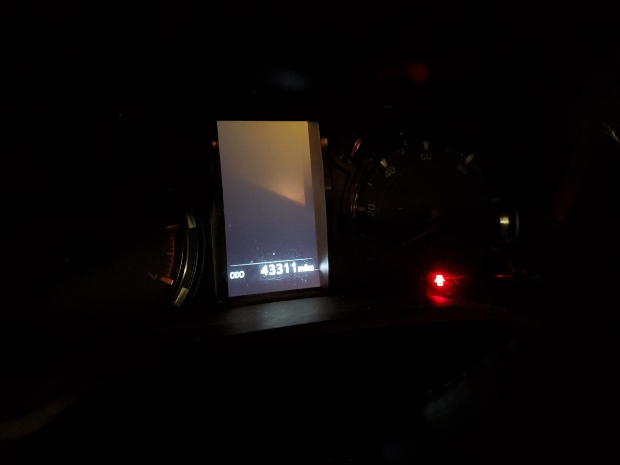 2022 Toyota 4Runner - Image 9