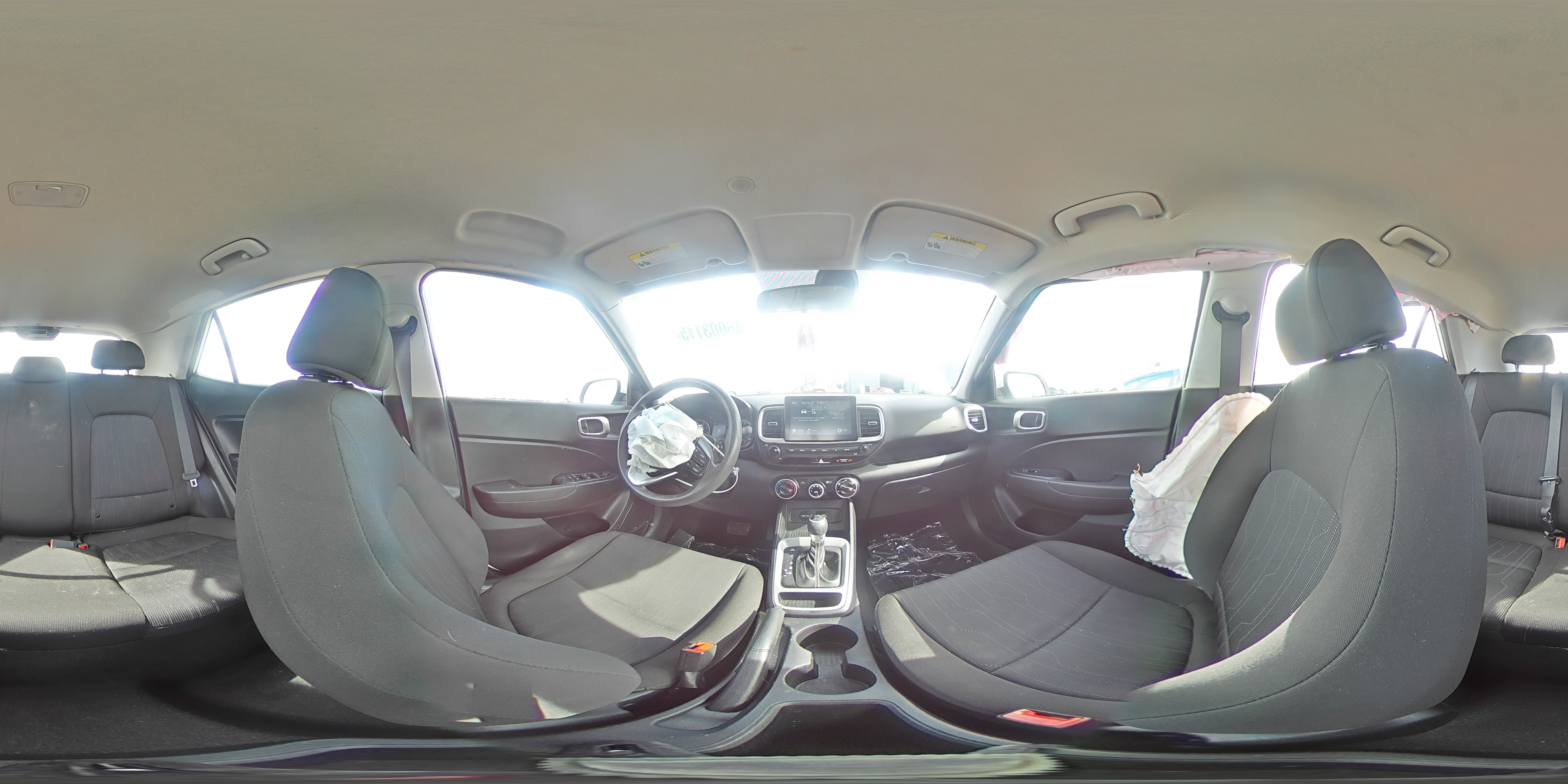 2021 Hyundai Venue - Image 13