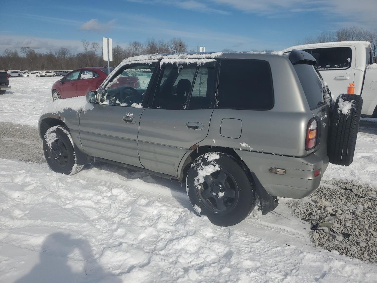 2000 Toyota RAV 4 - Image 2