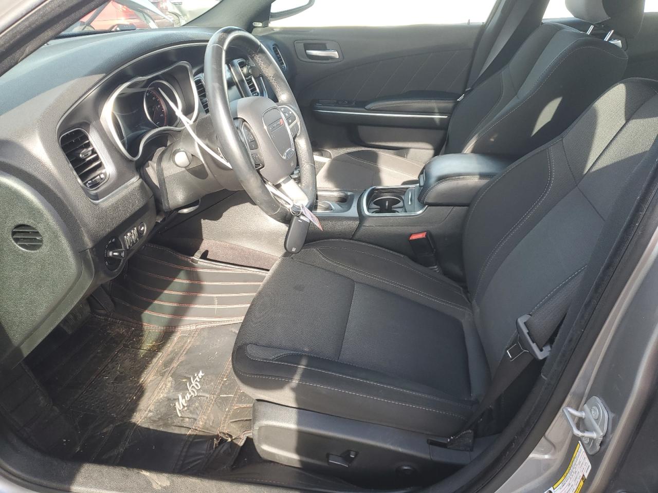 2016 Dodge Charger - Image 7