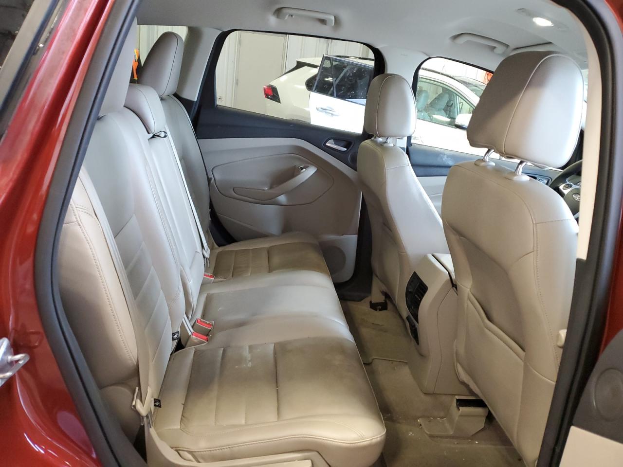 2014 Ford Escape - Image 11