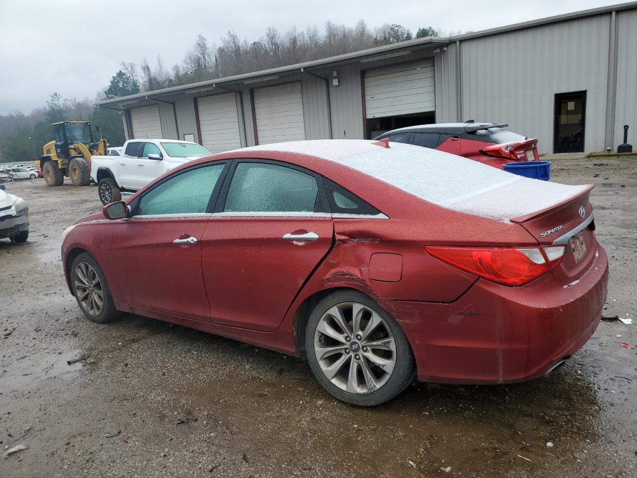 2013 Hyundai Sonata - Image 2