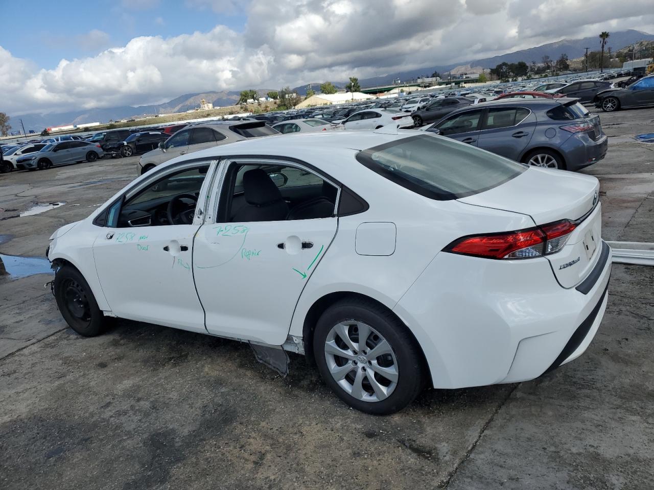 2021 Toyota Corolla - Image 2