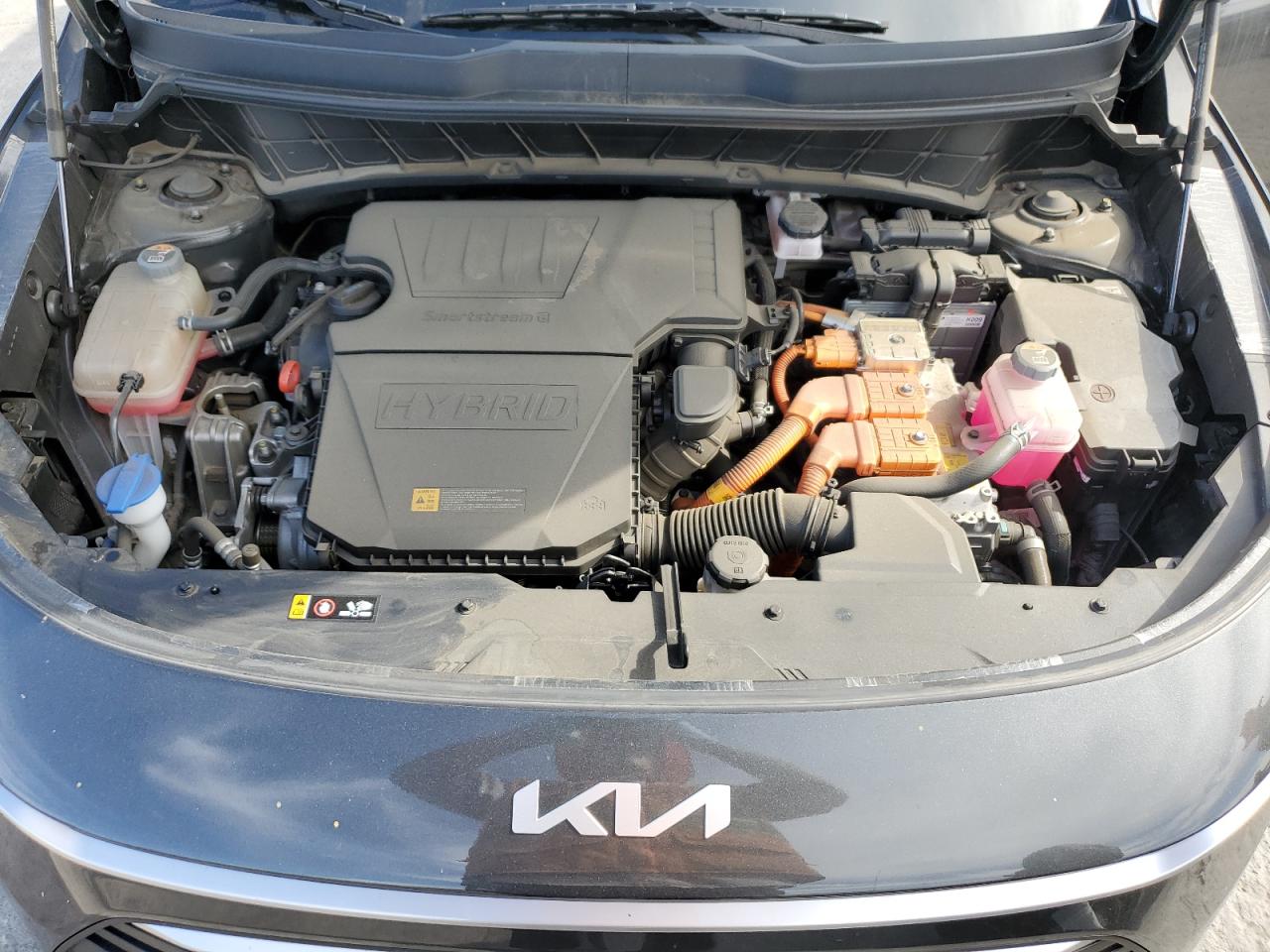 2024 Kia Niro - Image 13
