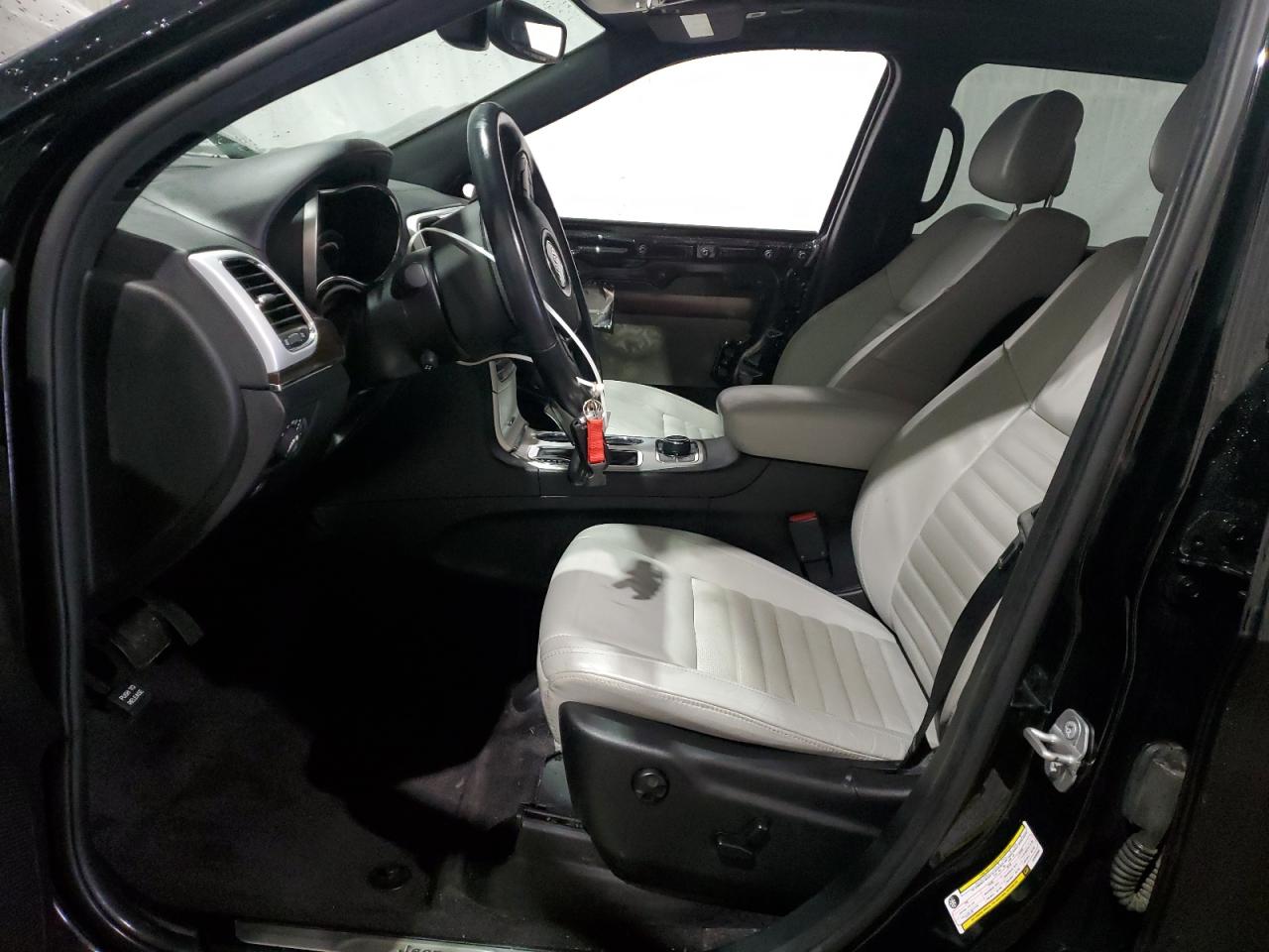 2018 Jeep Grand Cherokee - Image 7