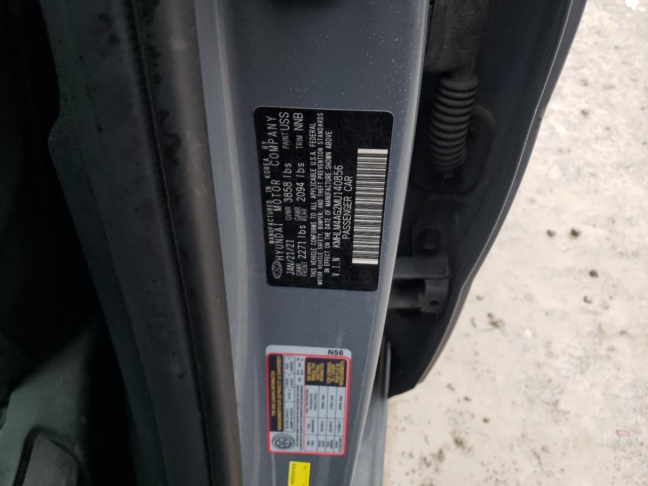 2021 Hyundai Elantra - Image 12