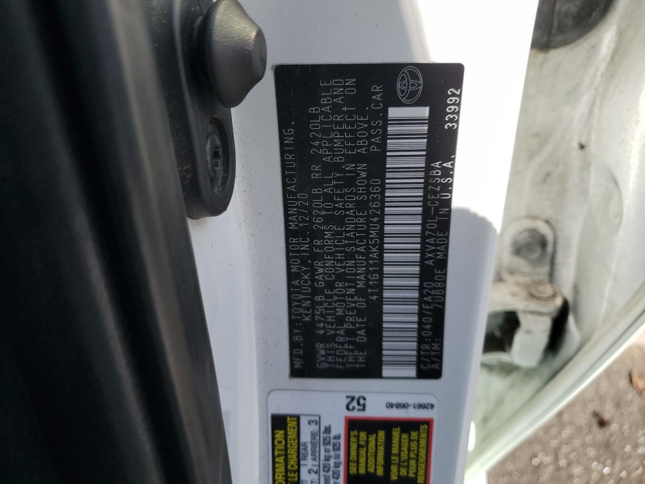 2021 Toyota Camry - Image 12