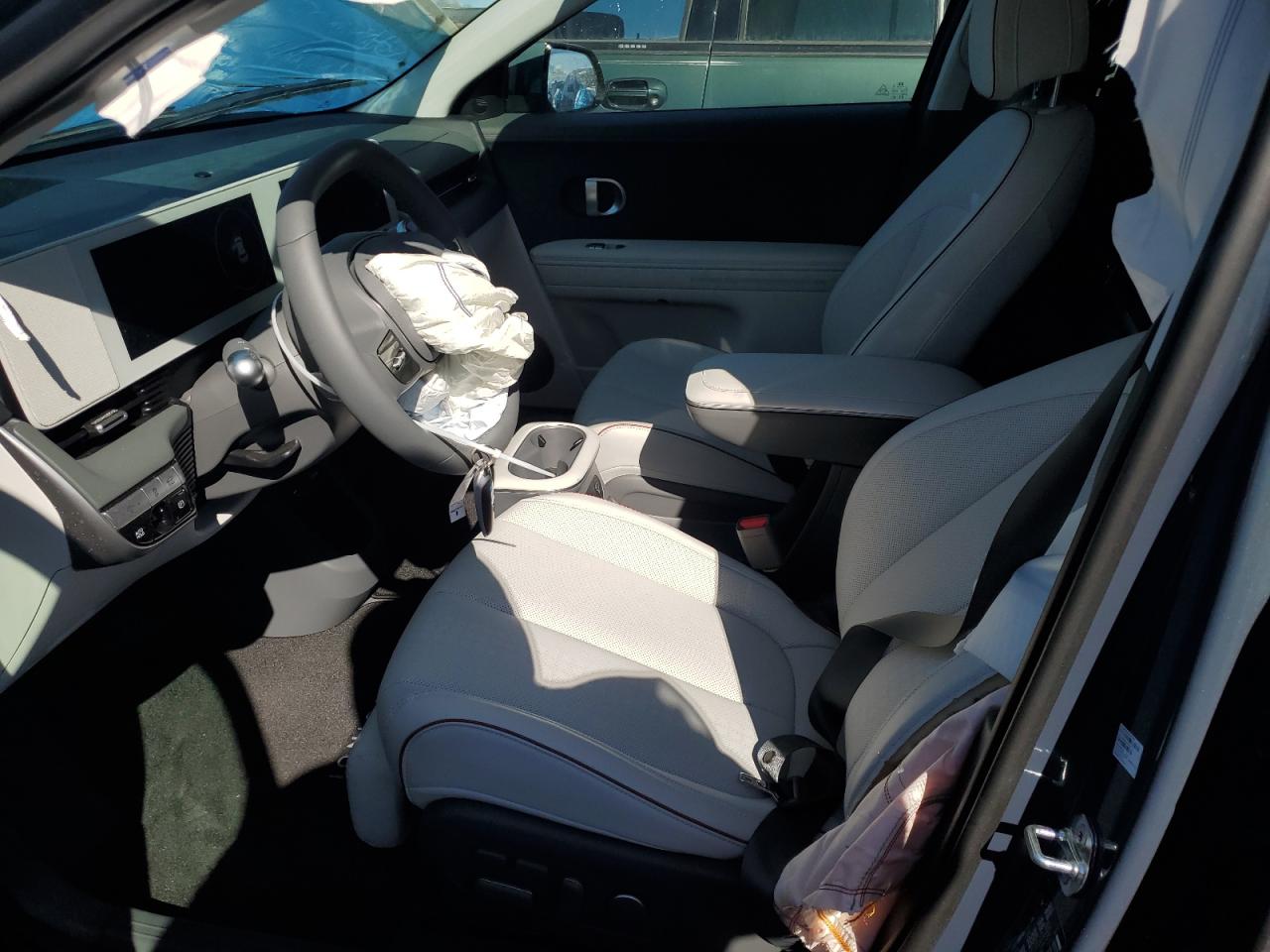 KM8KRDDF3RU320273 HYUNDAI IONIQ 2024
