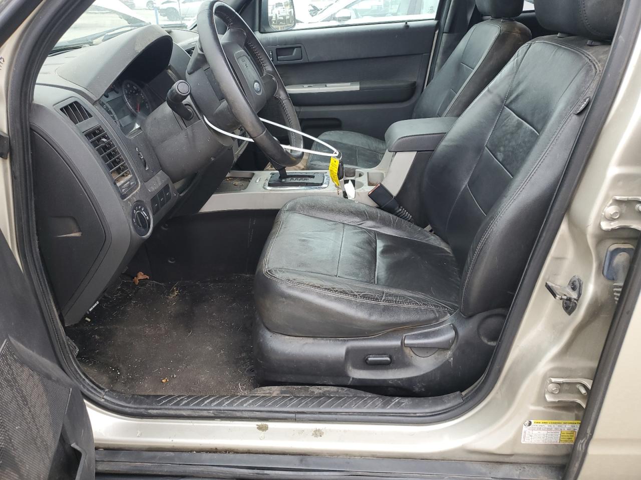2012 Ford Escape - Image 7