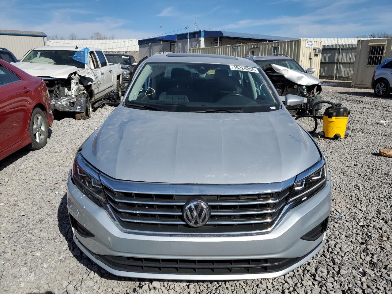 2020 Volkswagen Passat - Image 5