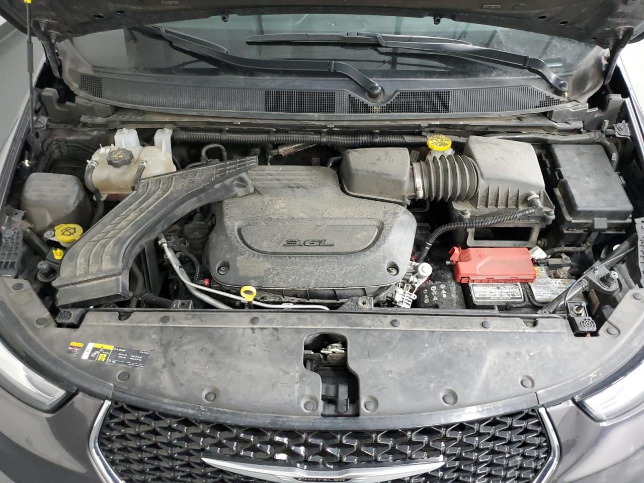 2022 Chrysler Pacifica - Image 12
