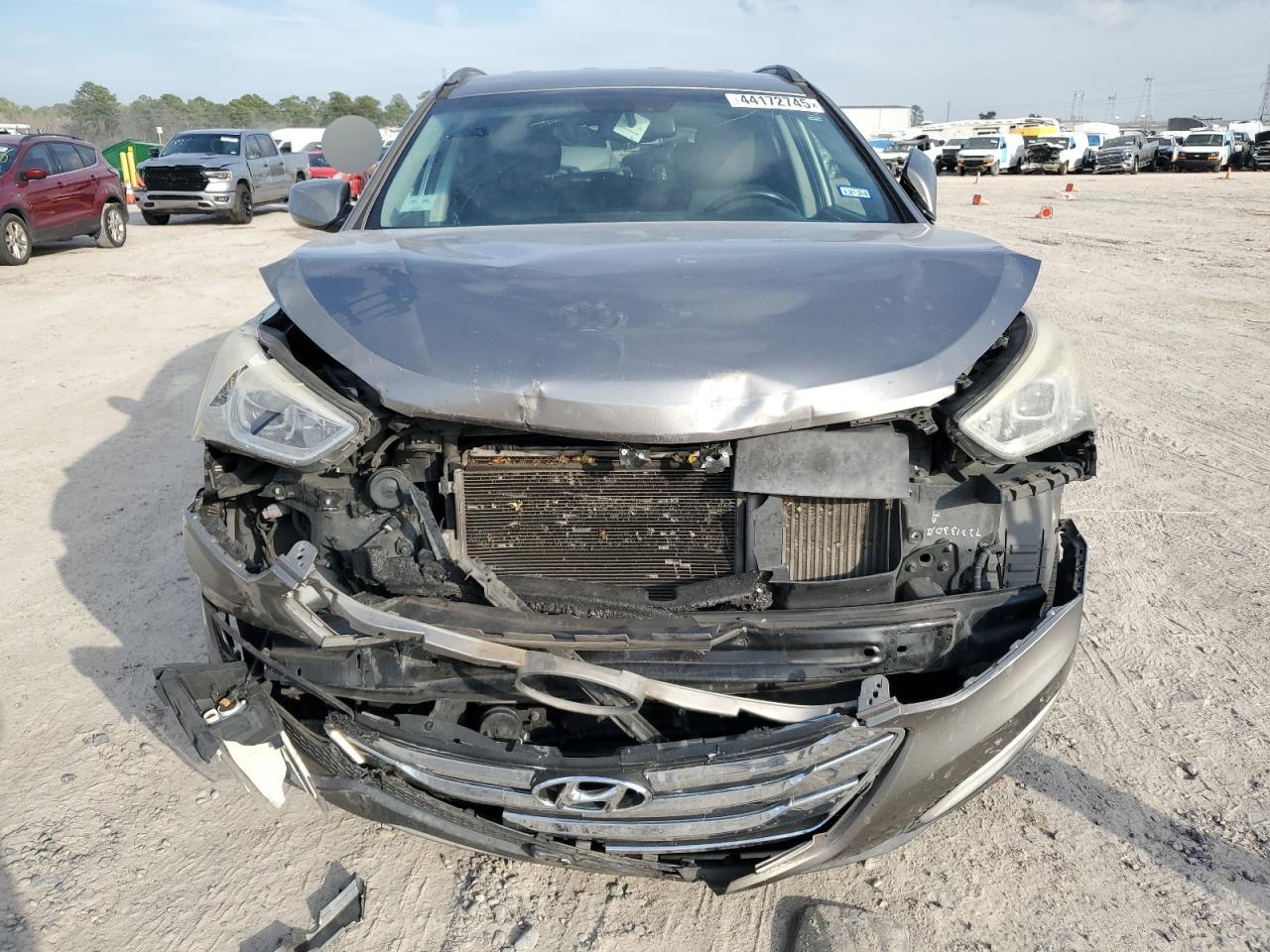 2013 Hyundai Santa Fe - Image 5