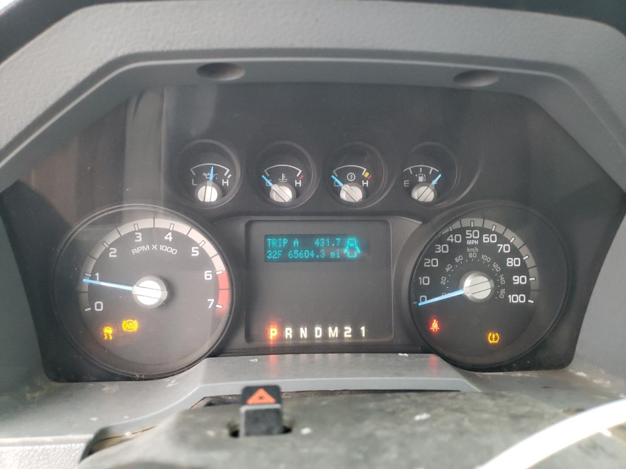 2014 Ford F250 - Image 9