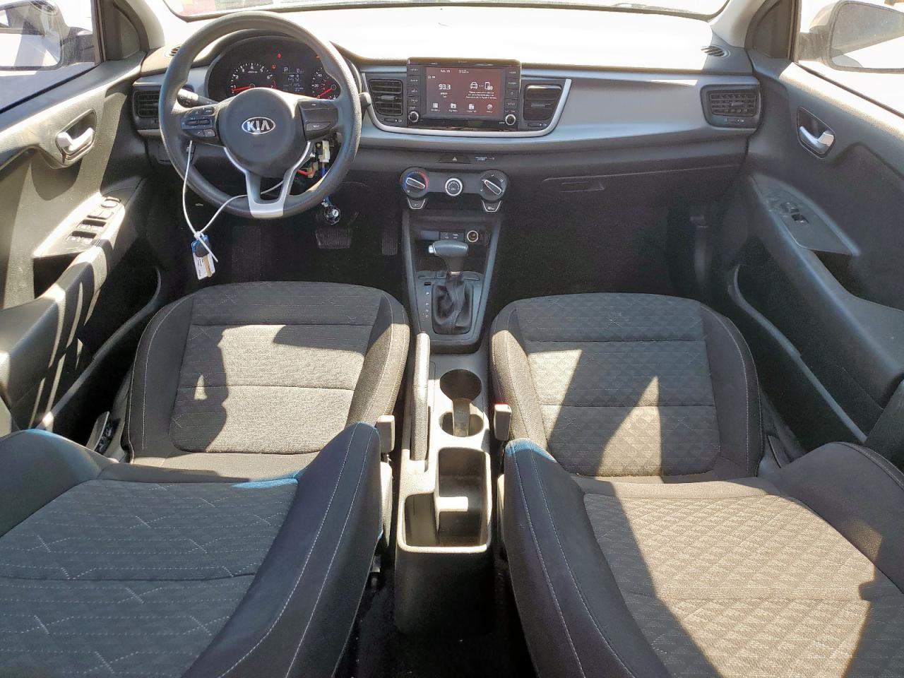 3KPA24AD2LE260953 KIA RIO 2020