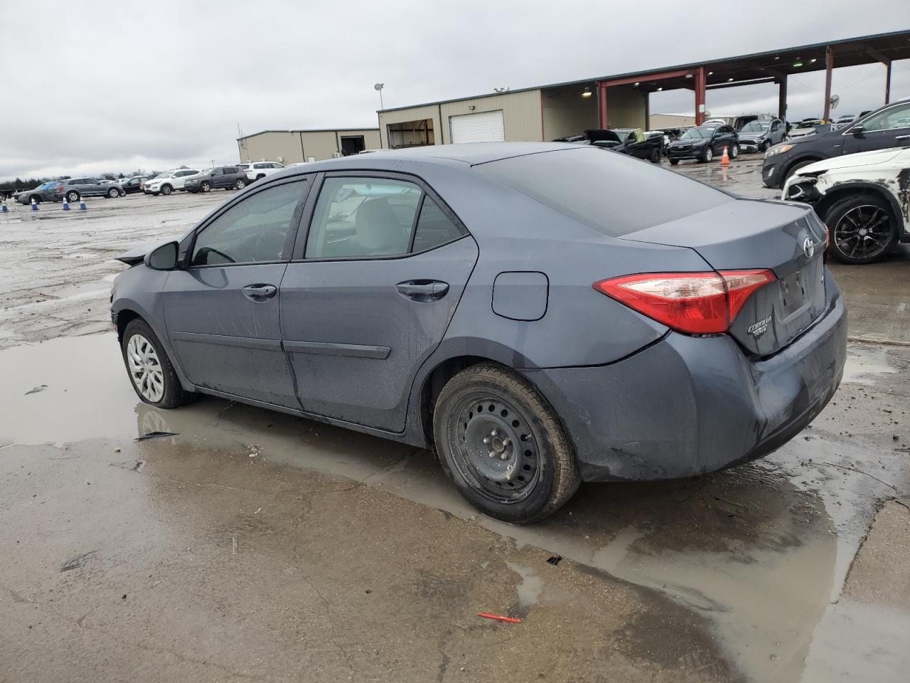 2017 Toyota Corolla - Image 2