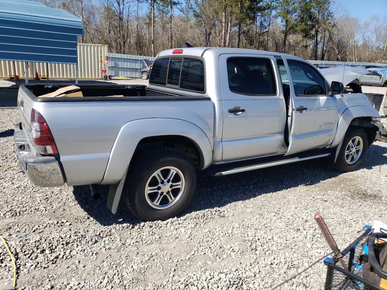 2012 Toyota Tacoma - Image 3