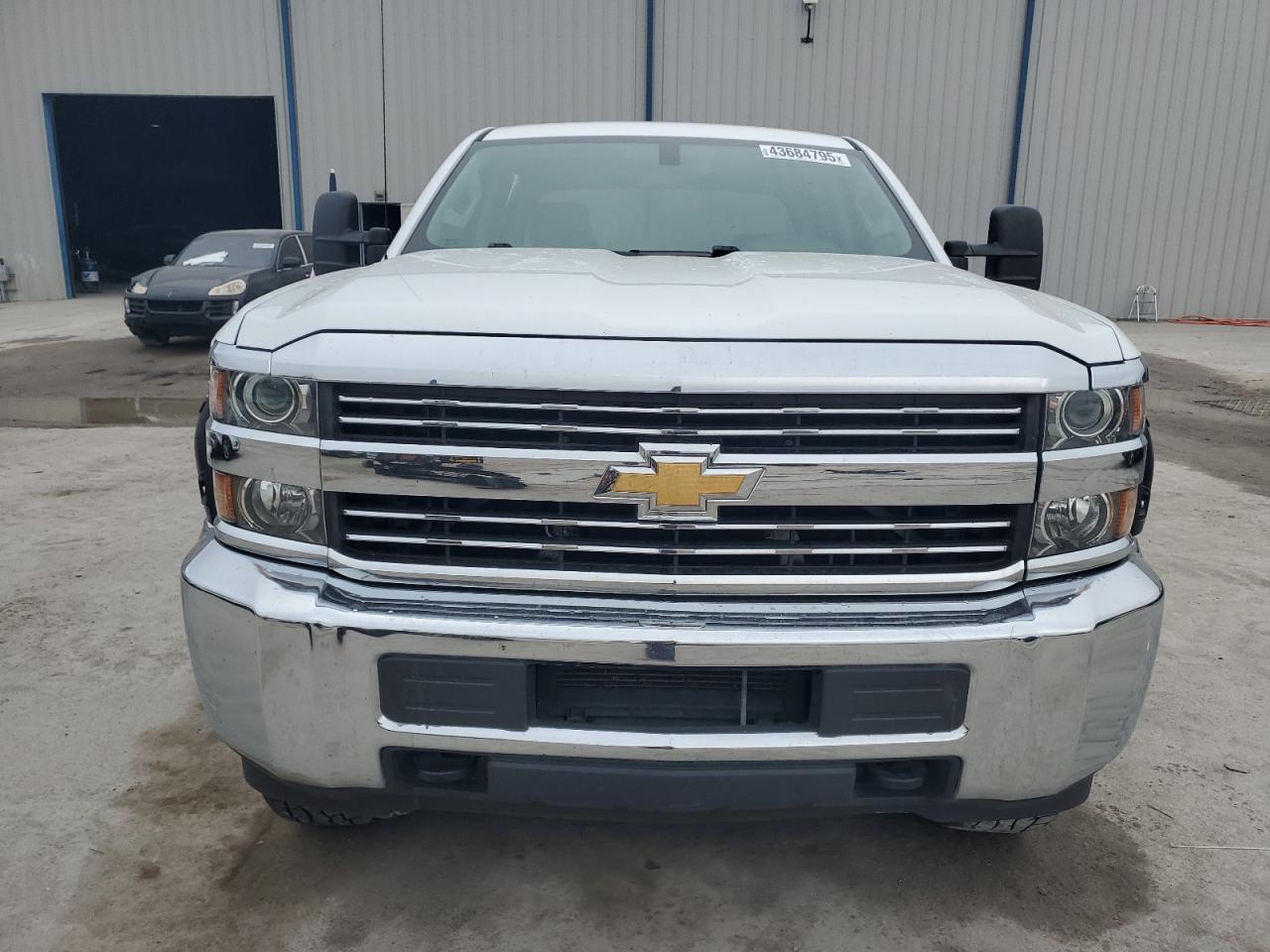 2017 Chevrolet Silverado - Image 5