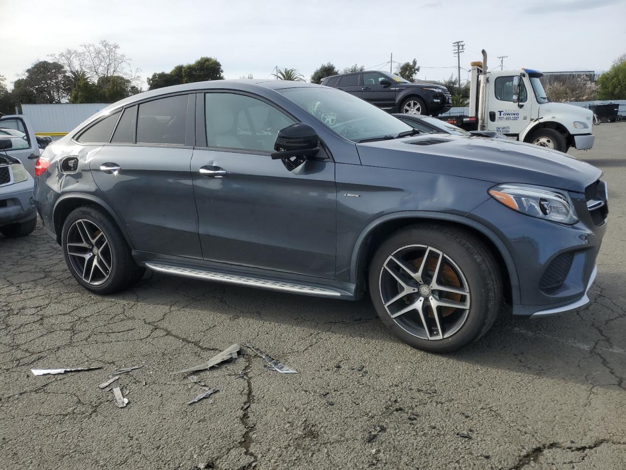 2016 Mercedes-Benz GLE - Image 4
