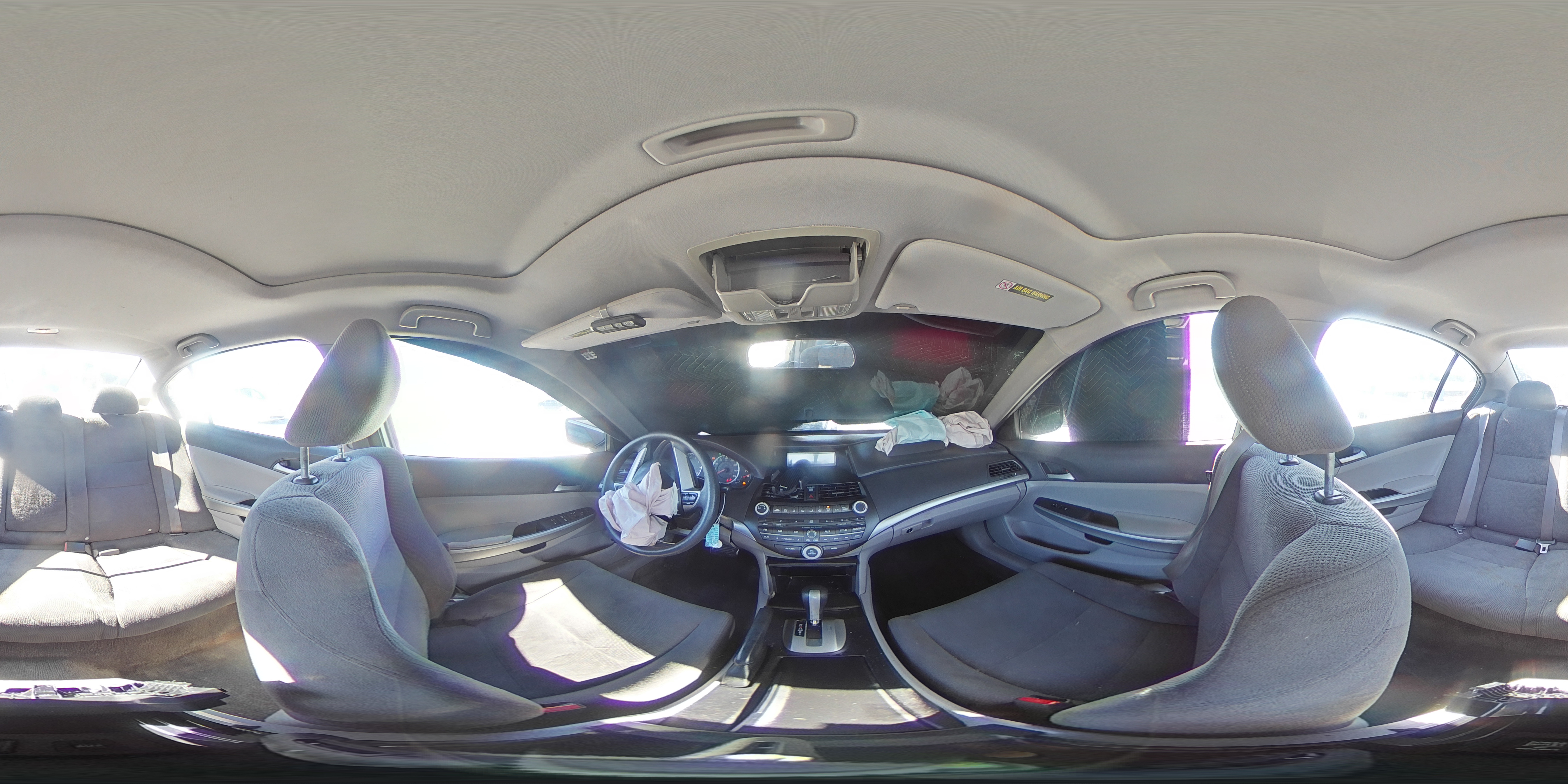 2010 Honda Accord - Image 13